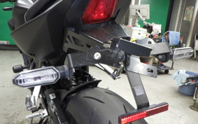 HONDA CB650R 2025 RH17