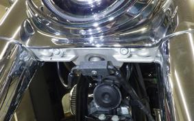 HARLEY FLBS 1870 2024