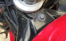 YAMAHA FZ400 1997 4YR