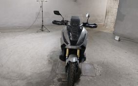 HONDA X-ADV 750 2025 RH21
