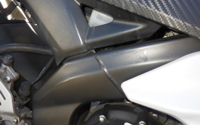 YAMAHA YZF-R15