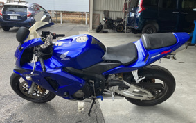 HONDA CBR600RR 2004 PC37