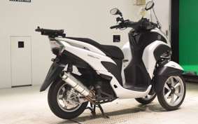 YAMAHA TRICITY 125 A SE82J