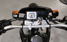 HONDA XR230 MOTARD MD36