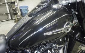 HARLEY FLHCS 1870 2019