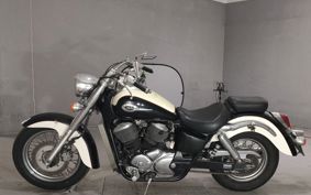 HONDA SHADOW 750 RC44