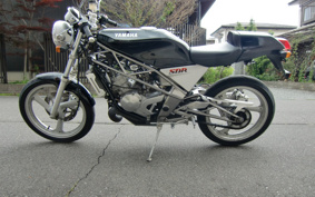 YAMAHA SDR200 2TV