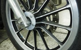 HARLEY XL883 2005