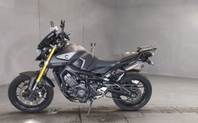 YAMAHA MT-09 RN34J