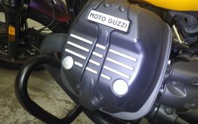 MOTO GUZZI V7 STONE 3 2021