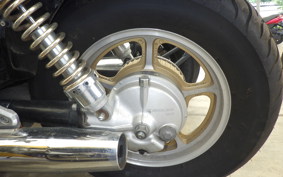 HONDA SHADOW 750 1986 RC25