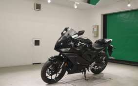 YAMAHA YZF-R25 A 2006 RG74J