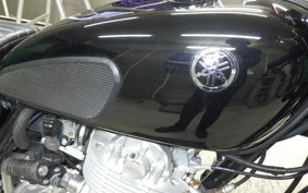 YAMAHA SR400 Gen.5 2018