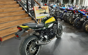 KAWASAKI Z900RS YELLOW  BALL ED 2024 ZR900K