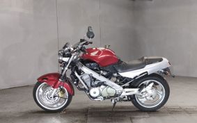 HONDA DEAUVILLE 650 1999 RC47
