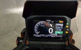 HONDA X-ADV 750 RH10