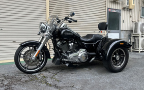 HARLEY FLRT 2016 MCC