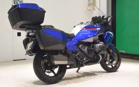 BMW R1300RT ASA 2025