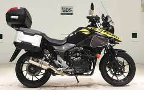 SUZUKI Vｽﾄﾛｰﾑ250A 2026