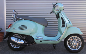 VESPA GTS150 CLASSIC