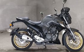 YAMAHA FZS25 RG69