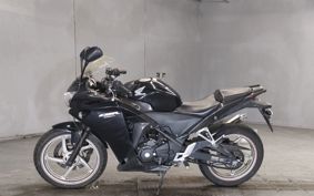 HONDA CBR250R MC41