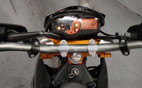 KTM 690 SMC R 2015 LST40