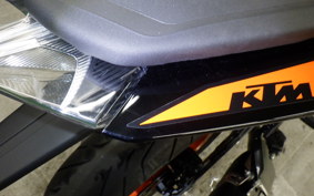 KTM 390 DUKE 2023