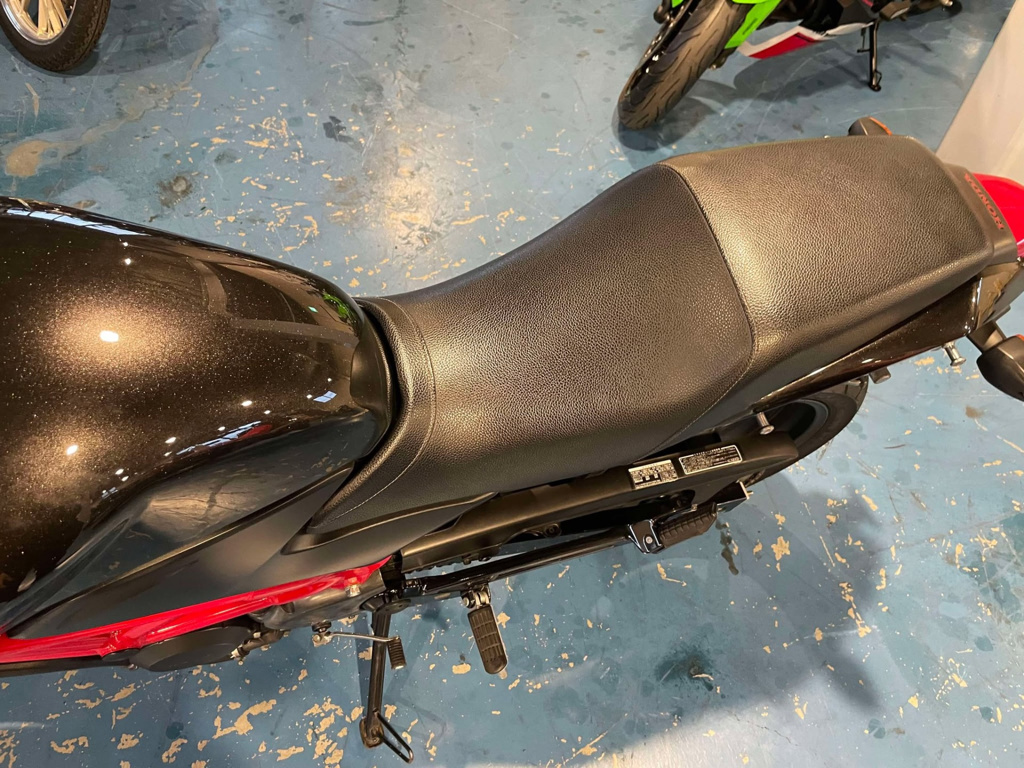 Фото Honda VTR 250 F 2013 с японского аукциона