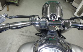YAMAHA XV1900 MIDNIGHT STAR 2010