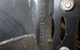 HONDA CBR750 RC27