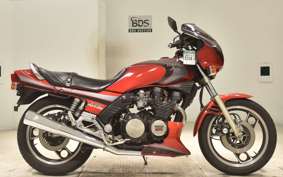 YAMAHA XJ750 E 1983 29R