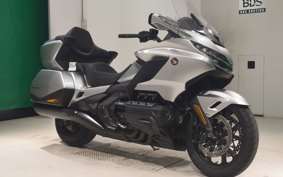 HONDA GL 1800 GOLD WING TOUR DCT 2025 SC79