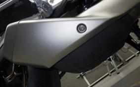 HONDA CB650R E-Clutch 2026 RH17
