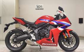 HONDA CBR650R E-Clutch 2026 RH17