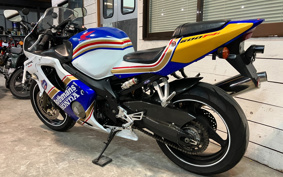 HONDA CBR600F 2001 PC35