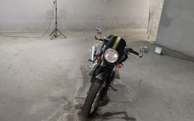 TRIUMPH TRIUMPH THRUXTON TJ9147