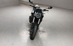 HONDA CB650R E-Clutch 2024 RH17