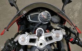 TRIUMPH DAYTONA 675 2011 TMD106