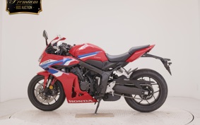 HONDA CBR650R E-Clutch 2025 RH17