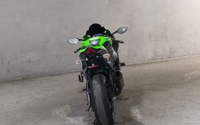 KAWASAKI ZX 10 NINJA R 2019 ZXT02E