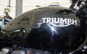 TRIUMPH SPEED TWIN 900 2022