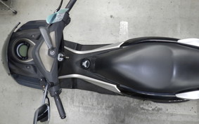 YAMAHA N-MAX 2019 SE86J