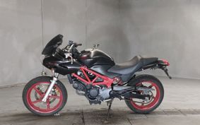 HONDA VTR 250 F MC33