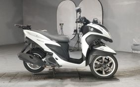 YAMAHA TRICITY 125 SE82J