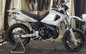 YAMAHA LANZA DT230 4TP