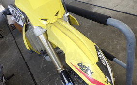 SUZUKI RM-Z250 2002