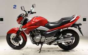 SUZUKI GSR250