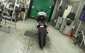 HONDA CB650R E-Clutch 2026 RH17