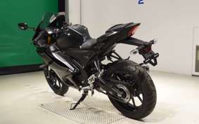 YAMAHA YZF-R15